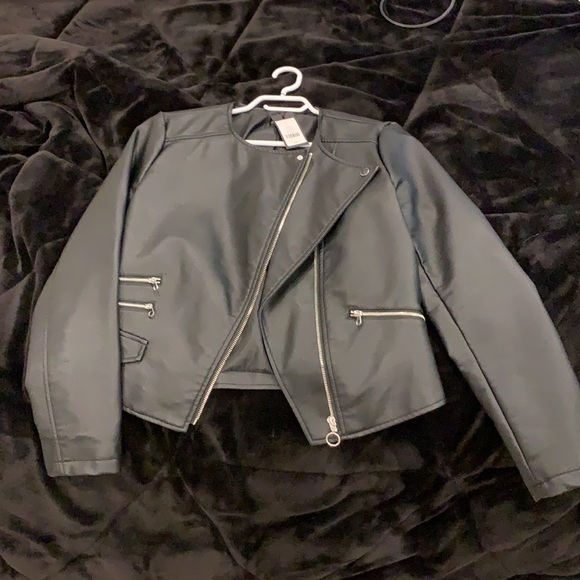 LEATHER JACKET - Picture 3 of 3